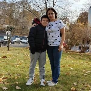 Meet your Posher, Nellyreth francy